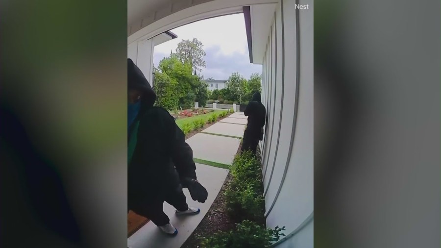 Security video captured thieves breaking into Encino homes amid a rise in reported thefts in the area. (KTLA)