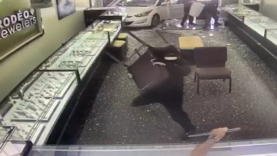 La Verne smash and grab