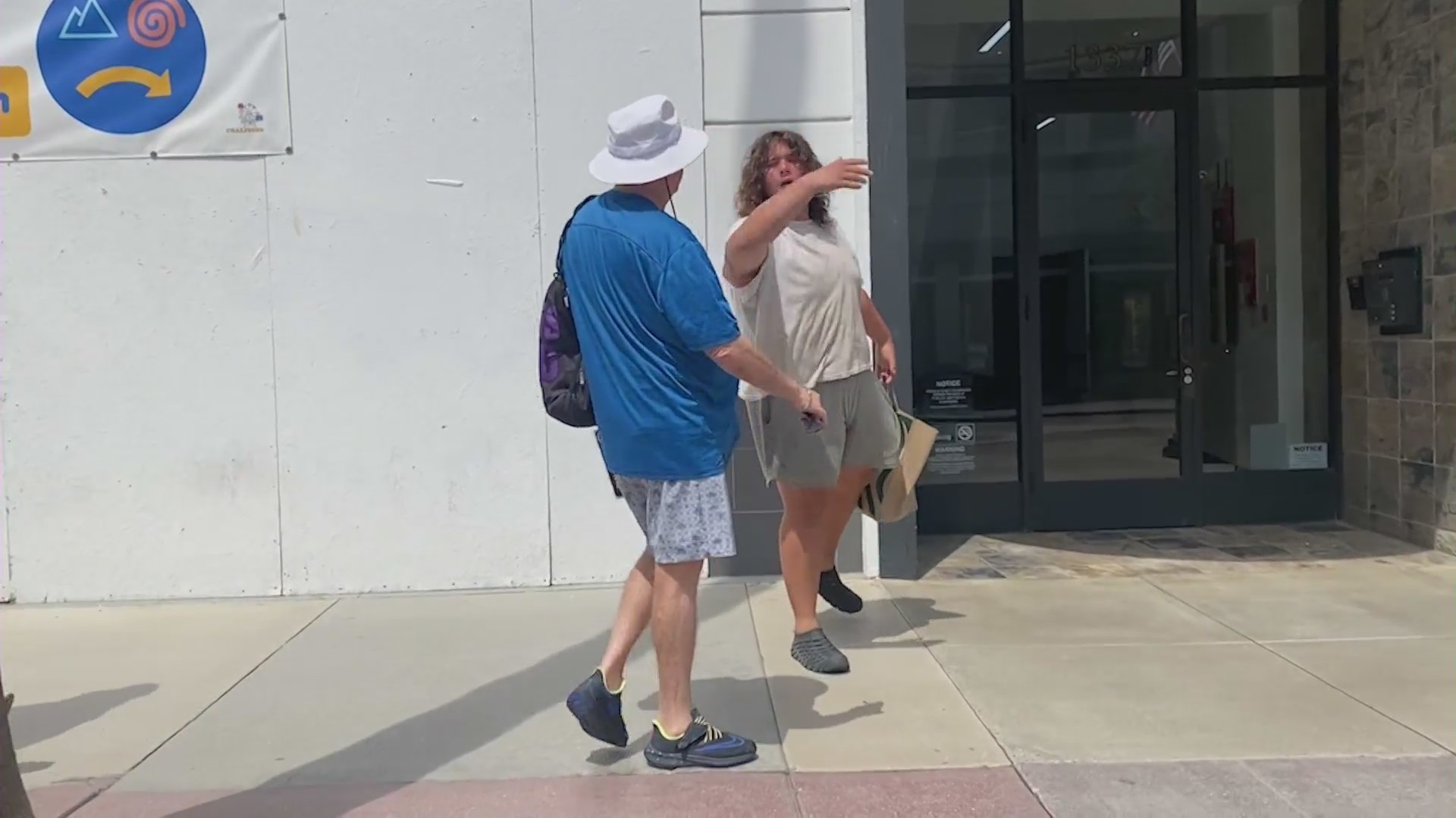 A homeless man was captured on video attacking a Santa Monica city councilman at Third Street Promenade on July 16, 2023. (Kathryn W. Boole)