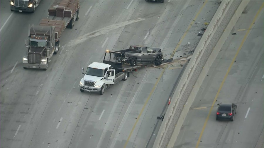 Crash closes lanes on 5 Freeway through Newhall