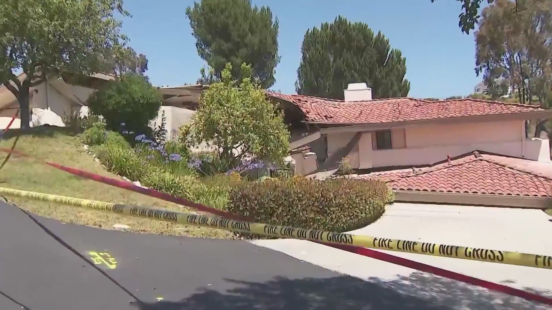 Rolling Hills Estate landslide in Palos Verdes Peninsula