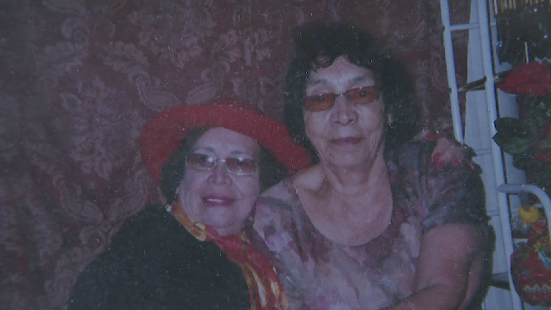 Angelica and Maria Fierros seen in a family photo.