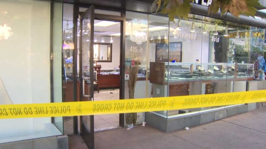 A group of smash-and-grab robbers ransacked a Pasadena store and escaped with over half a million dollars worth of jewelry on August 29, 2023. (KTLA)