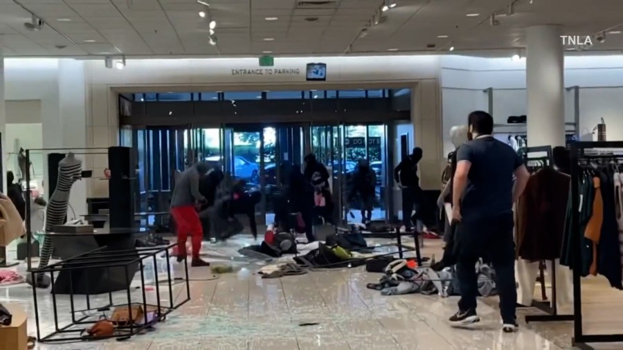 Nordstrom mob robbery