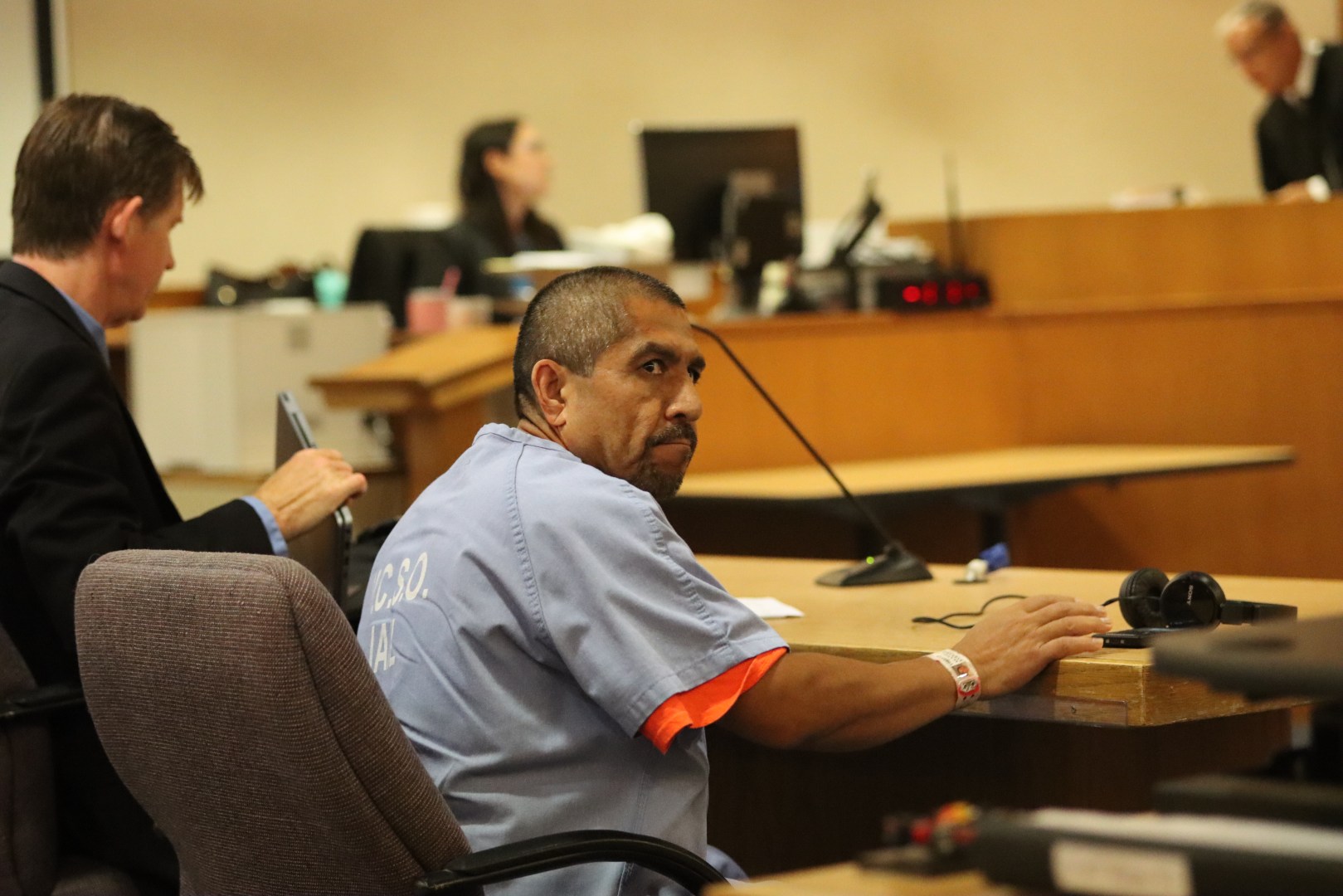 Everardo Meza Alamillo, 54, was sentenced to life in prison for the double murder of his estranged wife and her boyfriend in 1993. (Ventura County District Attorney’s Office)