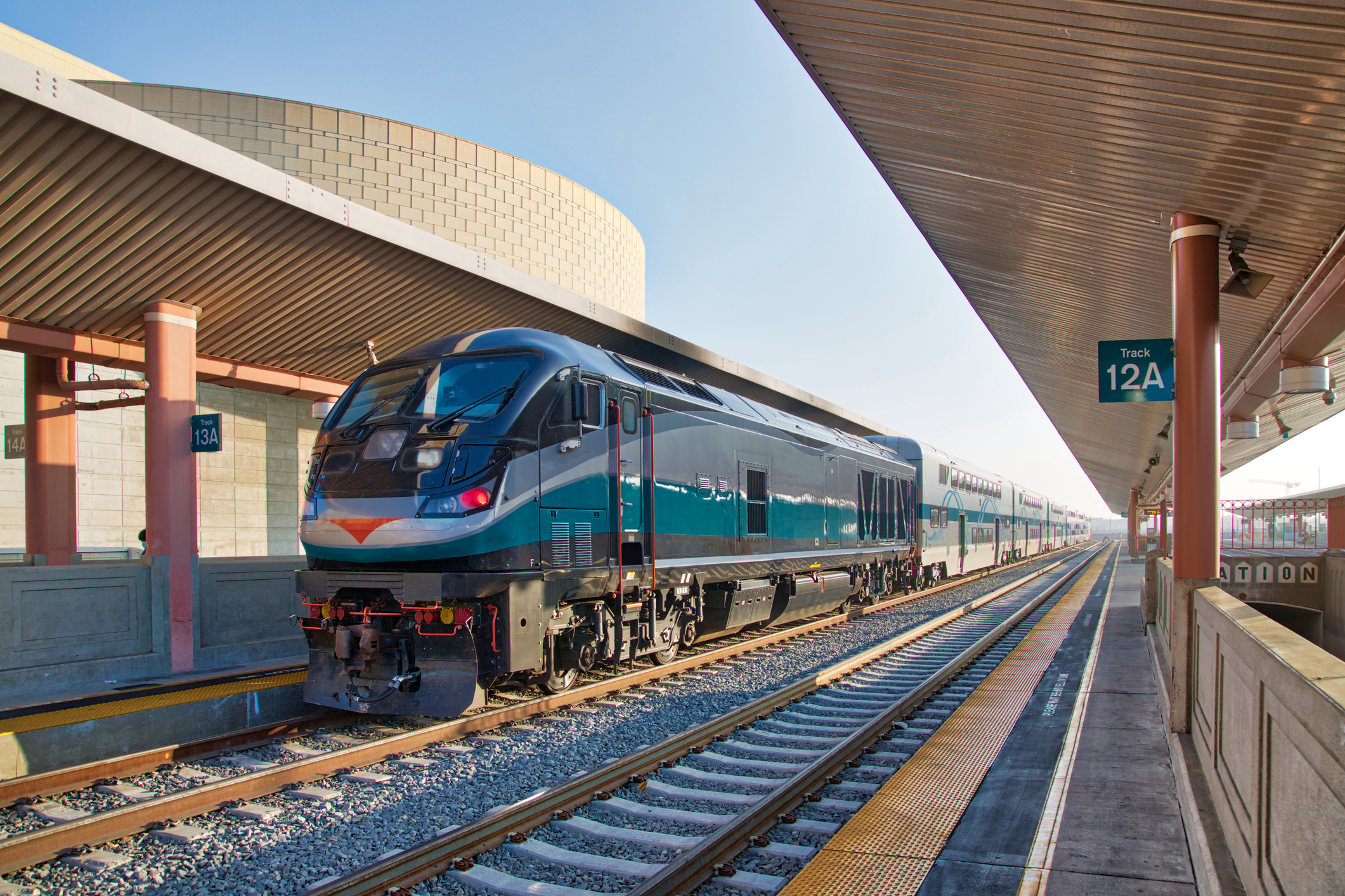 Los Angeles Metrolink commuter train's bilevel passenger railcar - Los Angeles Union Station. (Getty Images)