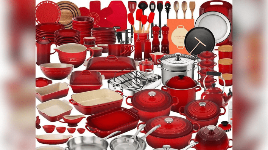 Le Creuset Costco package