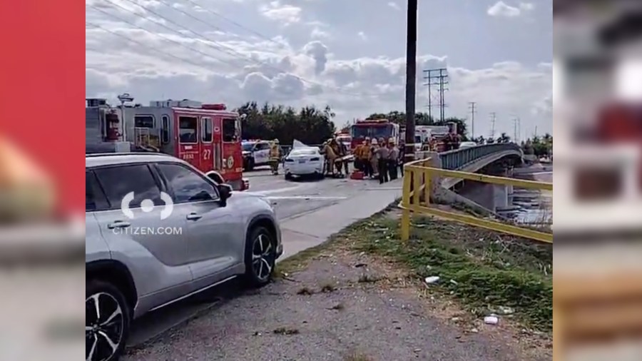 Seven people transported to hospital after multi-car crash in Maywood