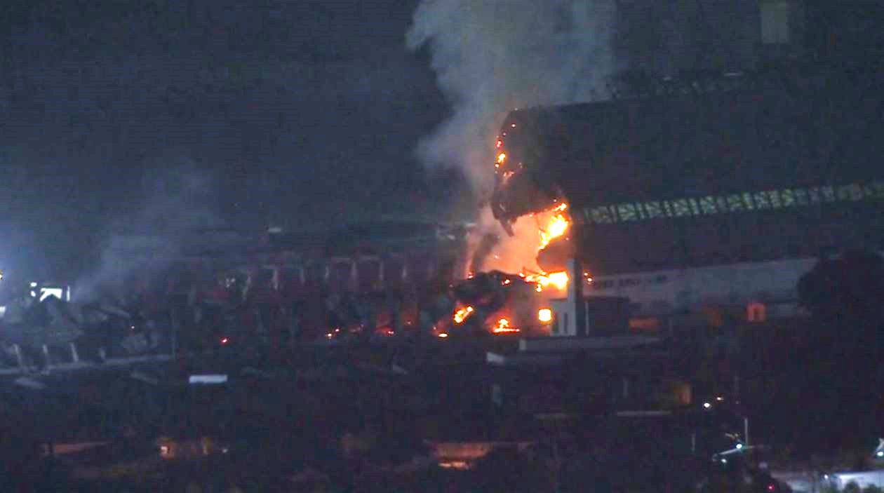 A second flare-up renites at a historic WWII-era hangar in Tustin on Nov. 14, 2023. (KTLA)