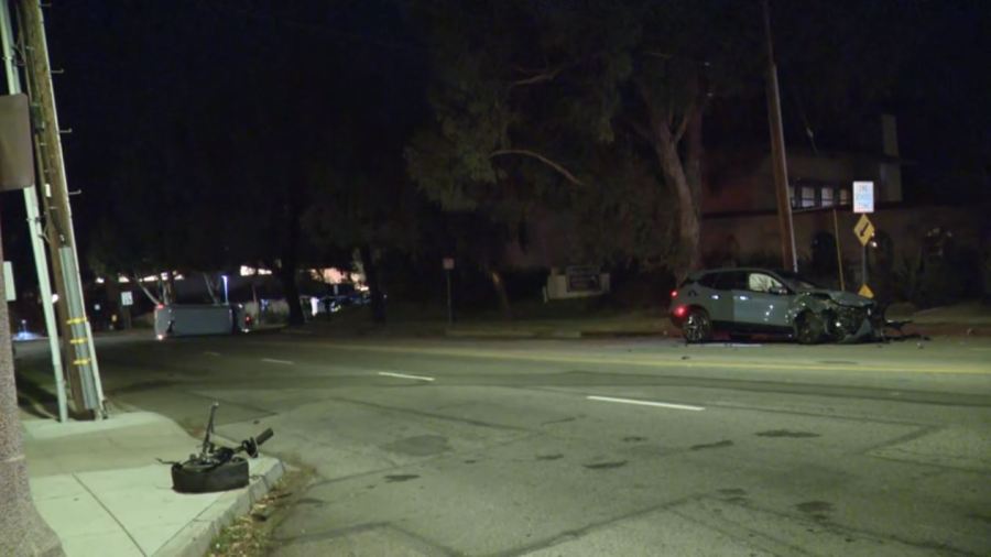 A multi-vehicle crash left six people injured in Pacific Palisades on Nov. 3, 2023. (KTLA)