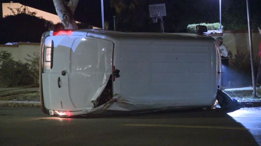 A multi-vehicle crash left six people injured in Pacific Palisades on Nov. 3, 2023. (KTLA)