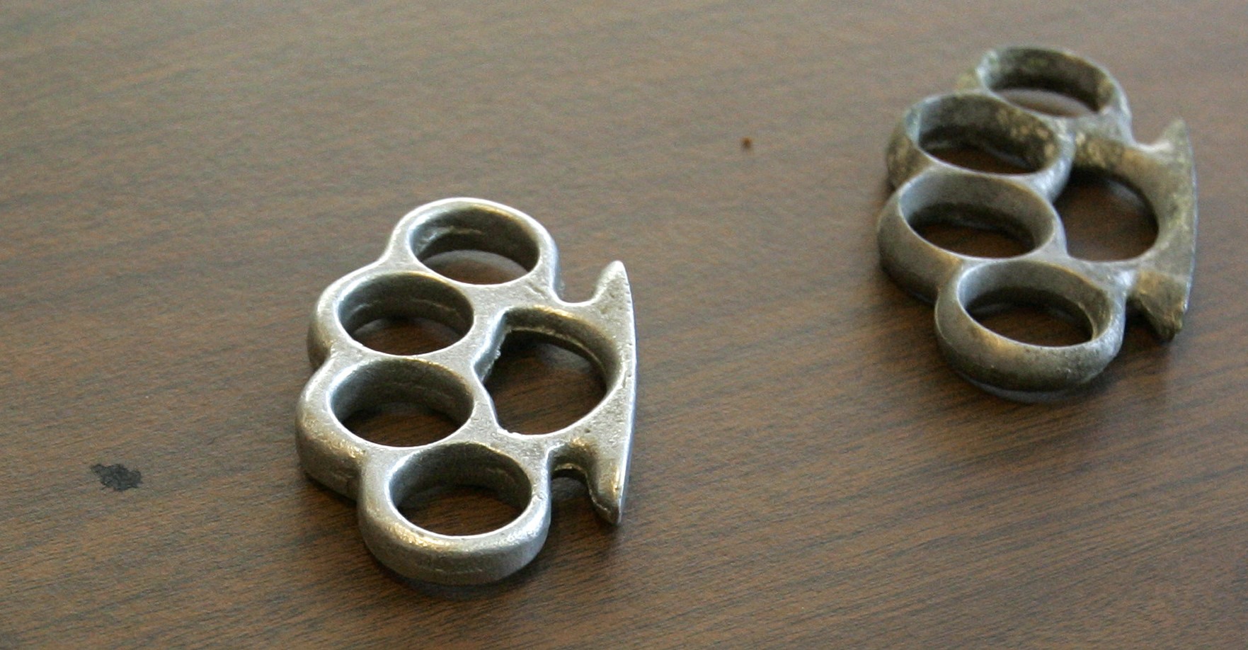 brass knuckles