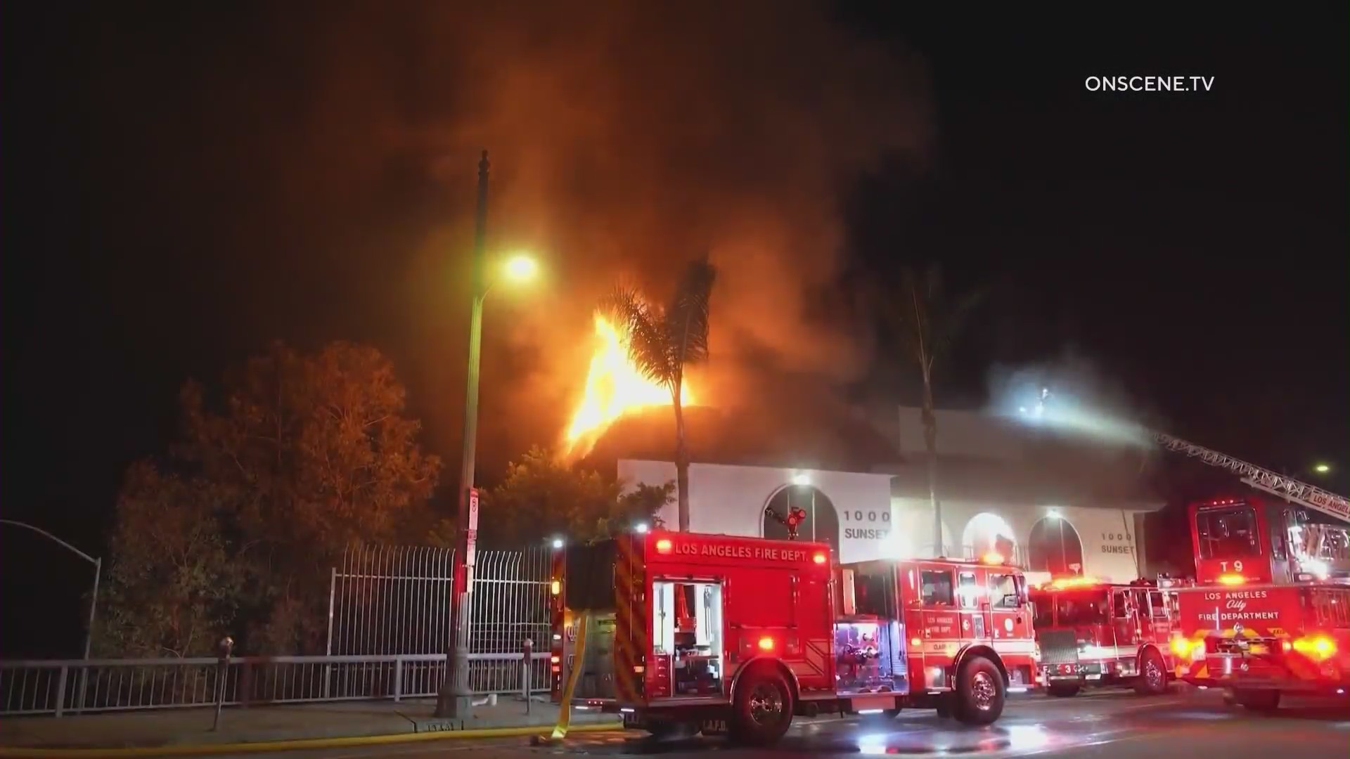 Flames and heavy smoke engulf an abandoned office building downtown Los Angeles on Dec. 22, 2023. (OnScene.TV)