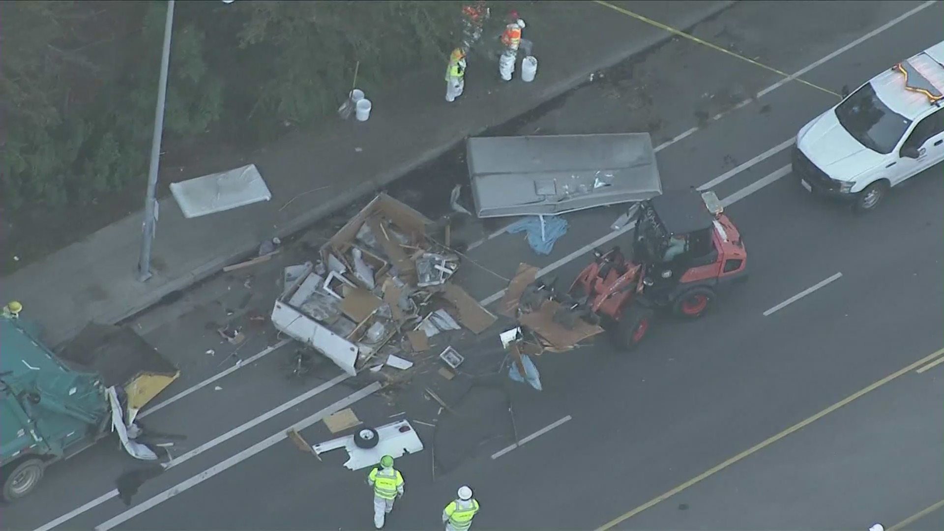 Authorities begin massive RV encampment cleanup in Hollywood Hills