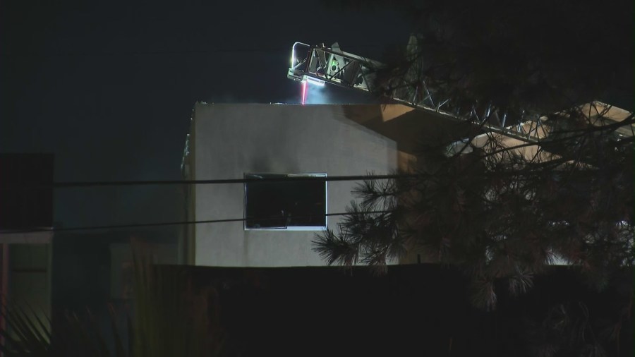 Hermosa Beach residents shaken after deadly Christmas Eve standoff, house fire 