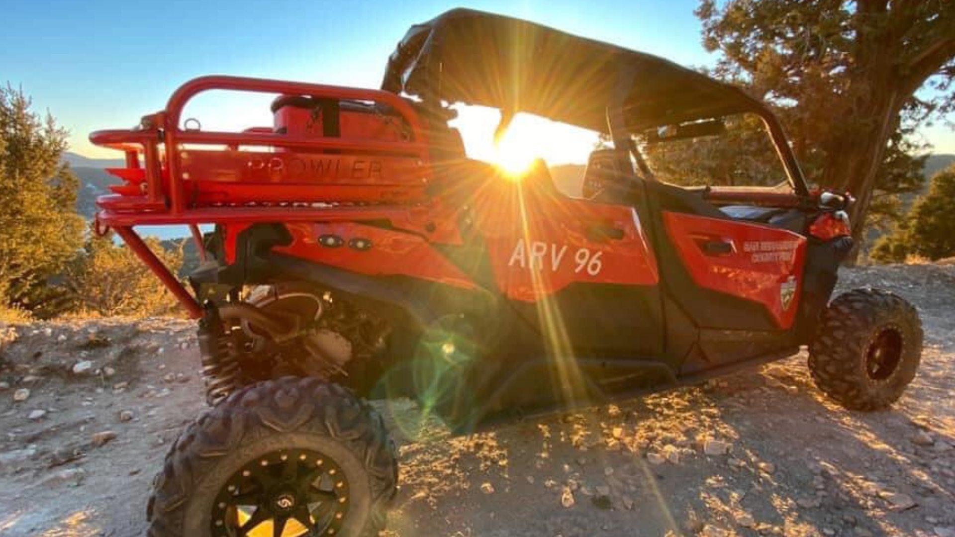 Man trapped under Jeep on remote off-roading trail