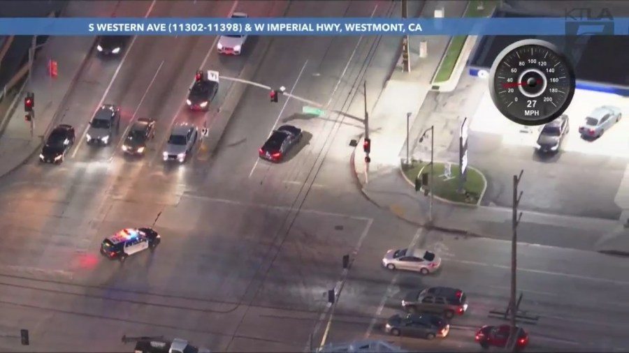 Los Angeles police pursued a shooting suspect who was driving recklessly in Jan, 26 2024. (KTLA)