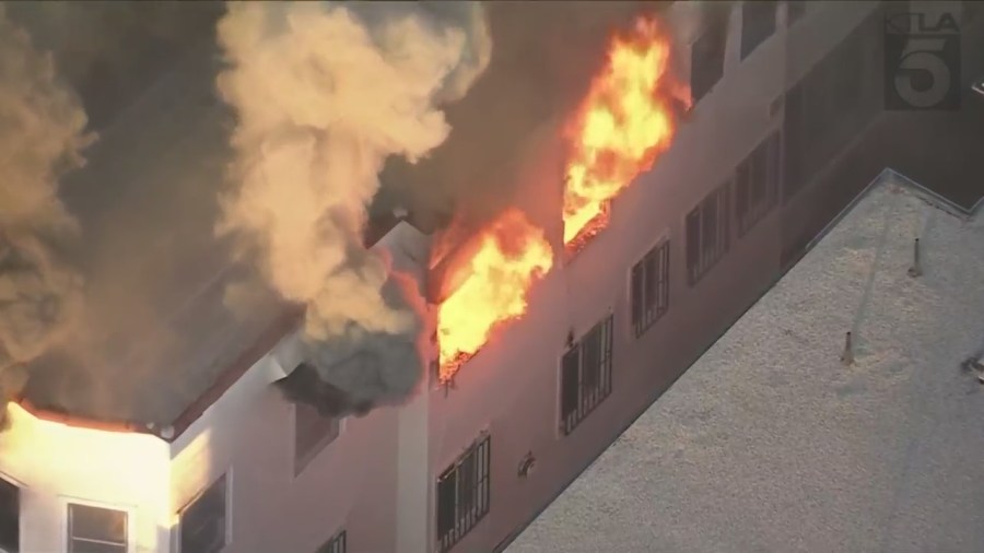 A massive fire engulfed an apartment building in the Koreatown on Jan. 26, 2024. (KTLA)