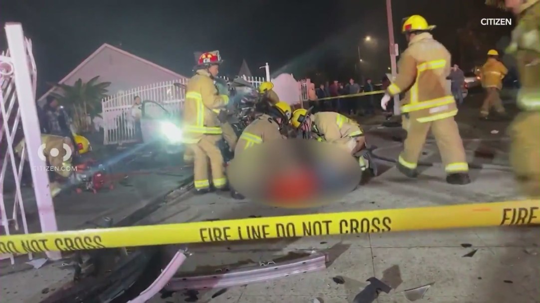 Three people were killed and a toddler remains hpspitalized after a deadly crash in South Los Angeles on Dec. 31, 2023. (Citizen)