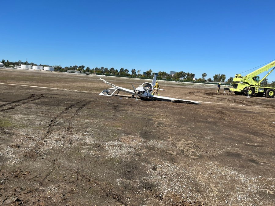 Pilot, passenger injured in plane crash at John Wayne Airport 