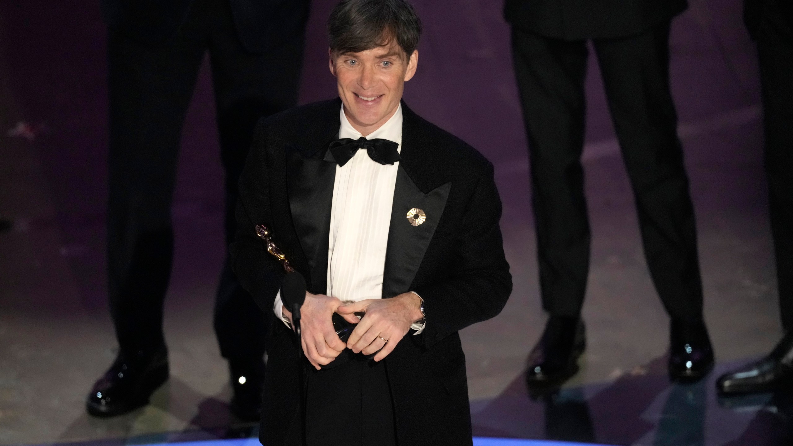 Cillian Murphy accepts the award for best performance by an actor in a leading role for "Oppenheimer" during the Oscars on Sunday, March 10, 2024, at the Dolby Theatre in Los Angeles. (AP Photo/Chris Pizzello)