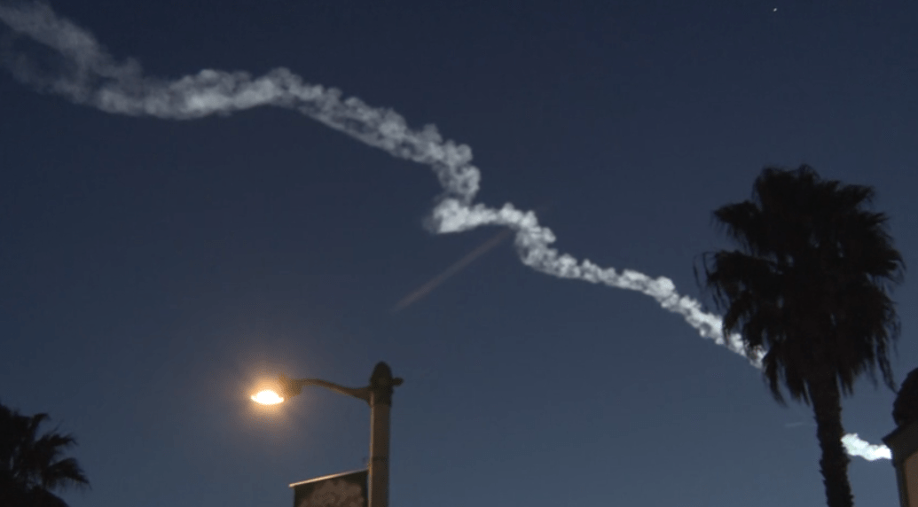 SpaceX launch lights up Southern California sky