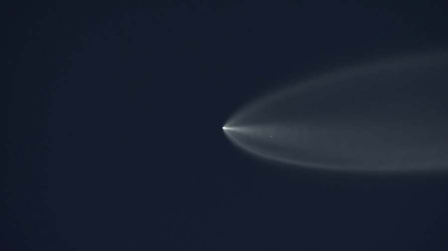 SpaceX launch lights up Southern California sky