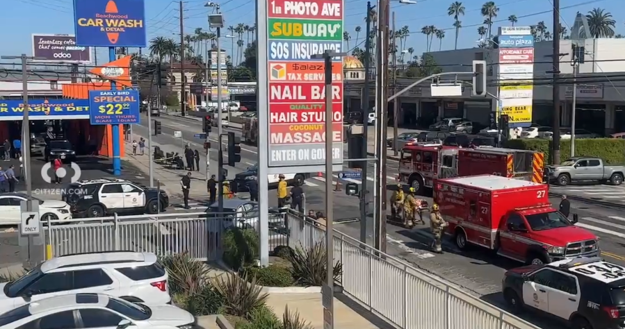 1 dead, 6 injured in crash involving LAPD cruiser