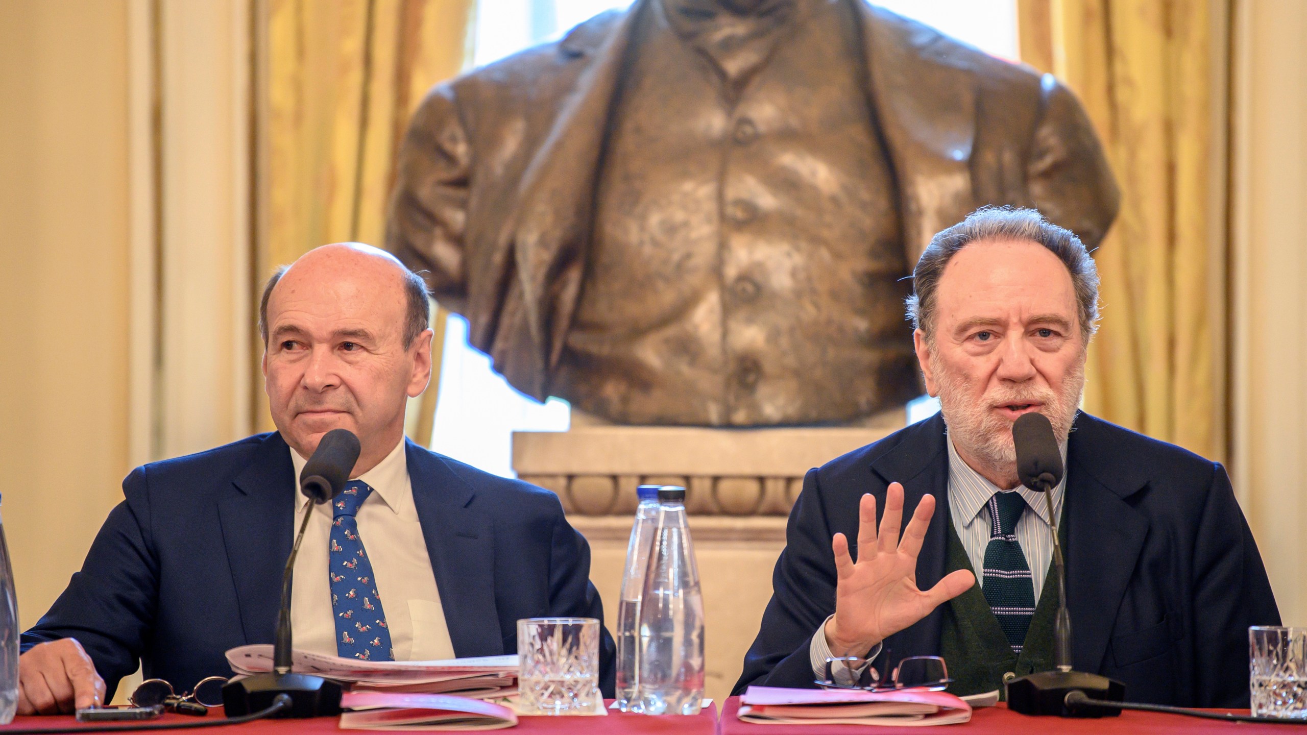 Dominique Meyer and Riccardo Chailly attend a press conference to present the 2024/2025 Opera, Ballet and Concert Season of La Scala Theater, in Milan, Italy, Tuesday, May 28, 2024. The general manager of Milan’s famed Teatro alla Scala bade a bittersweet farewell to the theater during the presentation of 2024-25 season. (Claudio Furlan/LaPresse via AP)