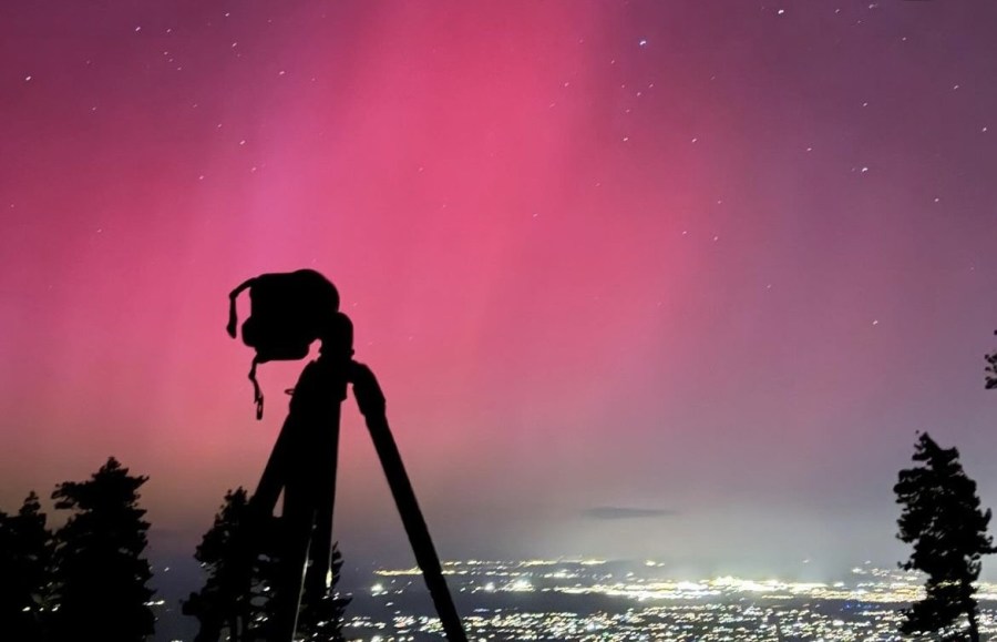 The northern lights captured near Mountain High in Southern California on May 10, 2024. (@newadventuresdaily_)