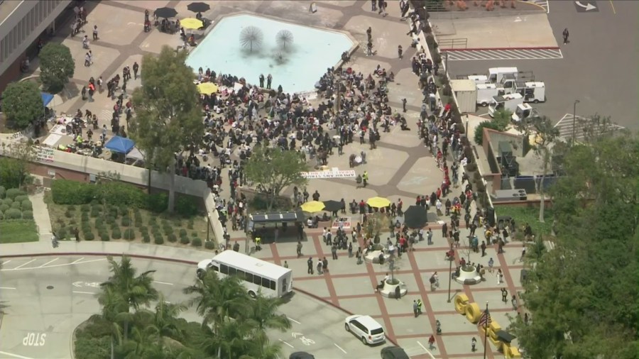 CSULB pro-Palestinian protest