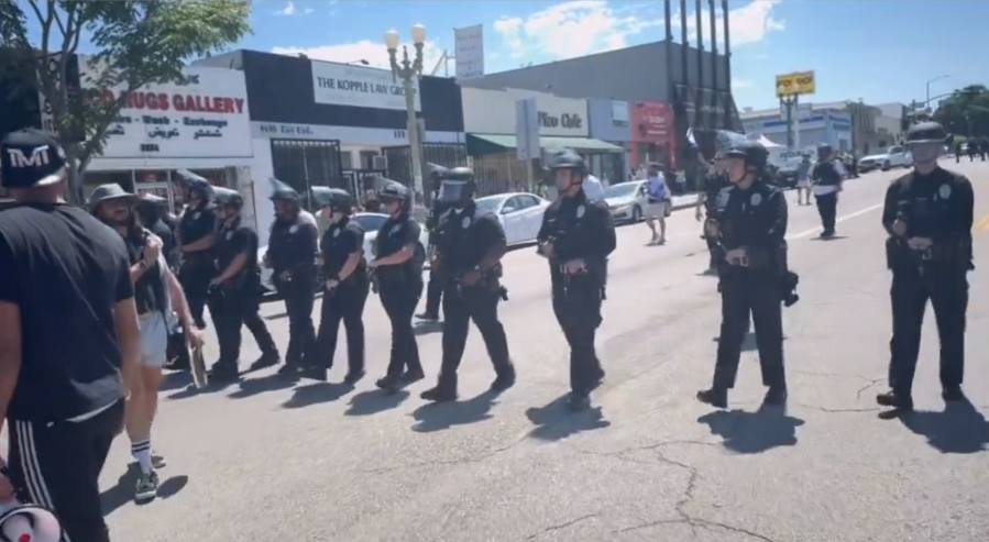 Demonstrators clash outside synagogue in Los Angeles