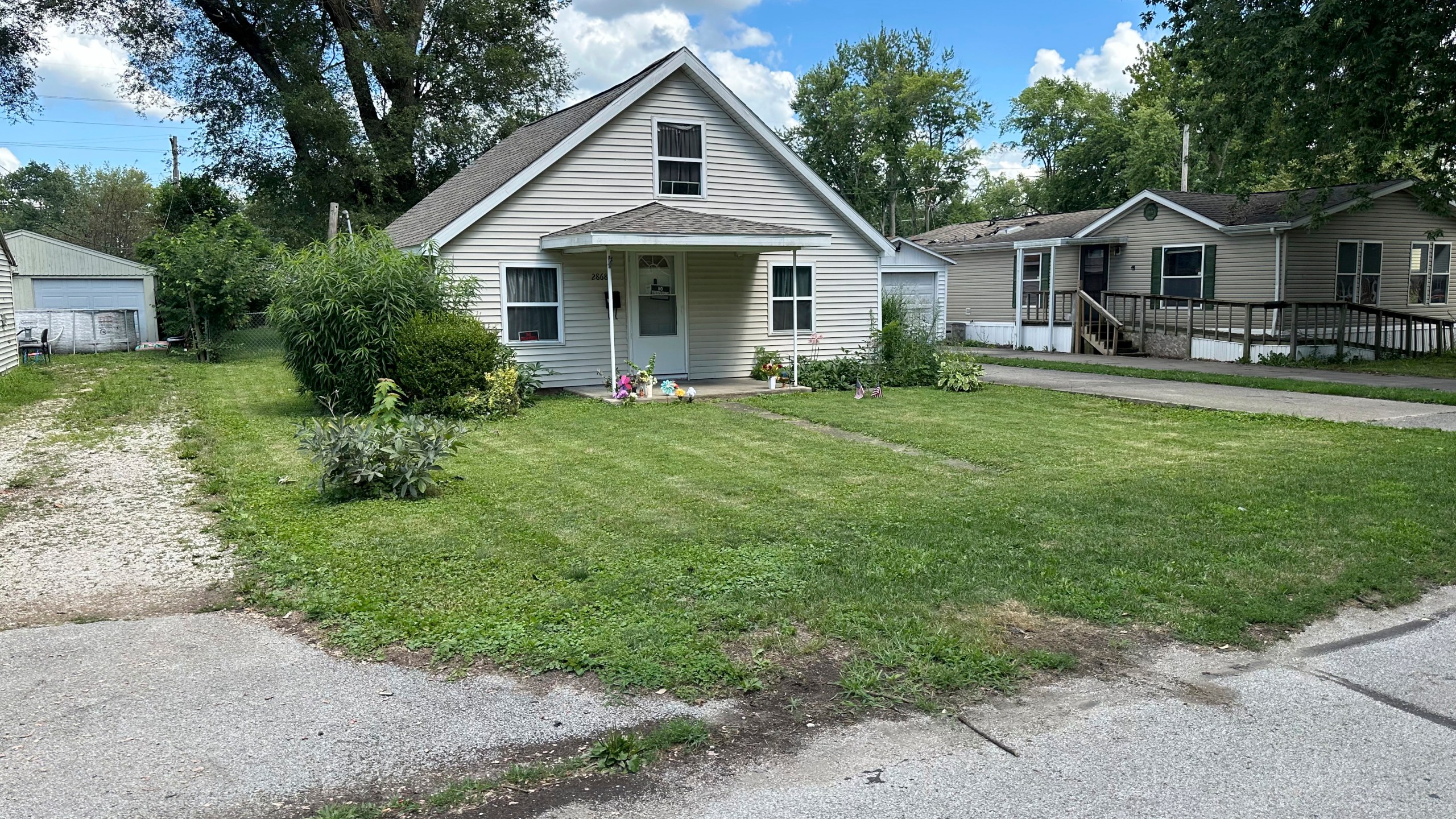 A home in Springfield, Ill. stands Thursday, July 18, 2024. Prosecutors have charged a sheriff's deputy with the murder of Sonya Massey and accuse Sean Grayson of shooting the Black woman in the face on July 6, 2024, while responding to her report of an intruder at her home. (AP Photo/John O'Connor)