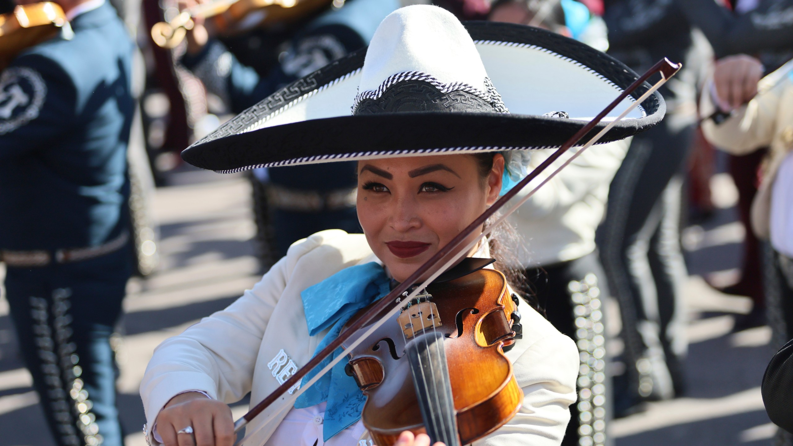 Musicians gather to break the record of most mariachis performing in unison, at the Zocalo, Mexico City's main square, Sunday, Nov. 10, 2024. (AP Photo/Ginnette Riquelme)