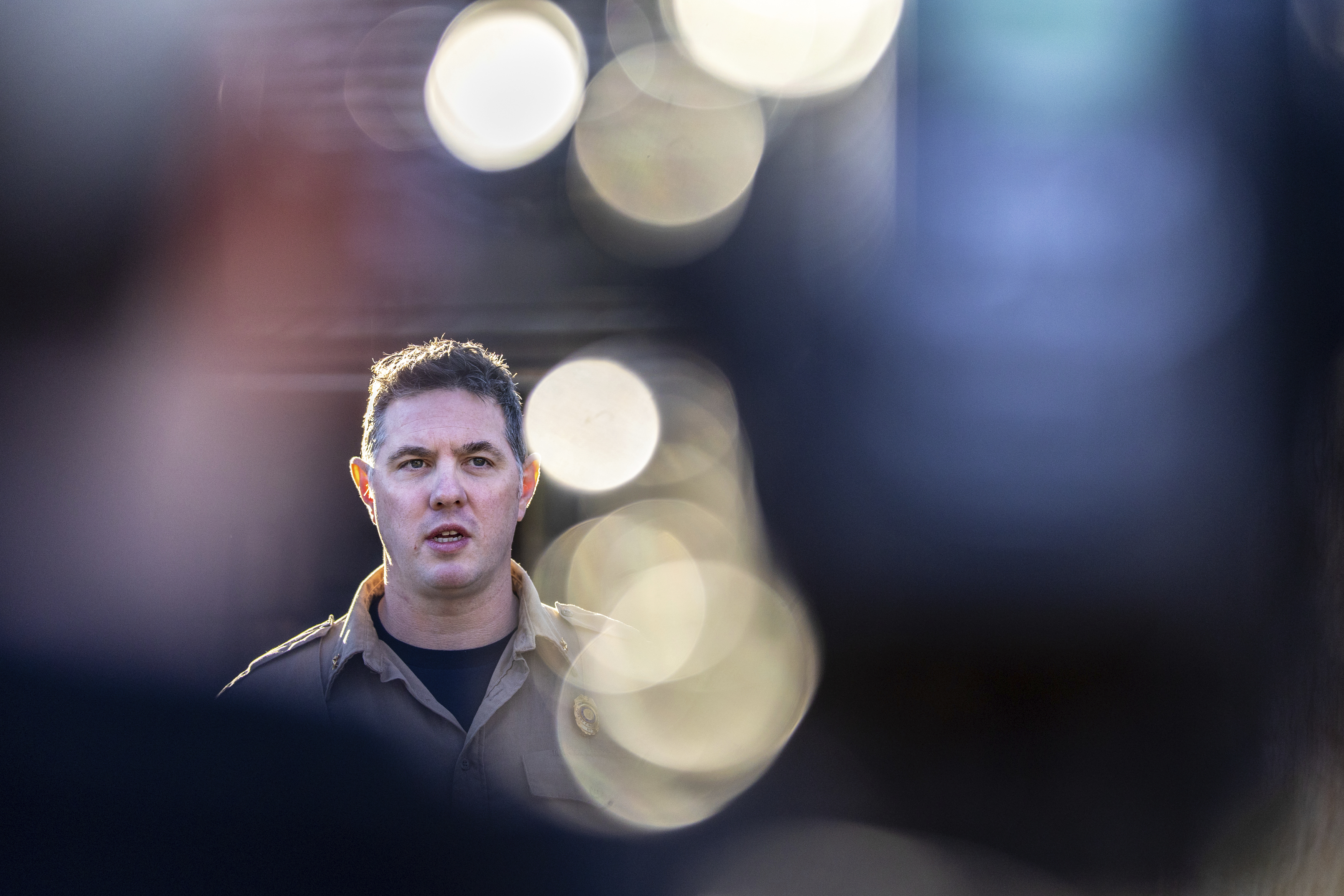 Assistant Division Fire Warden Chris Franek speaks to reporters during a briefing at the New Jersey Forest Fire Service Command Post, Monday, Nov. 11, 2024, in Ringwood, N.J. (AP Photo/Stefan Jeremiah)