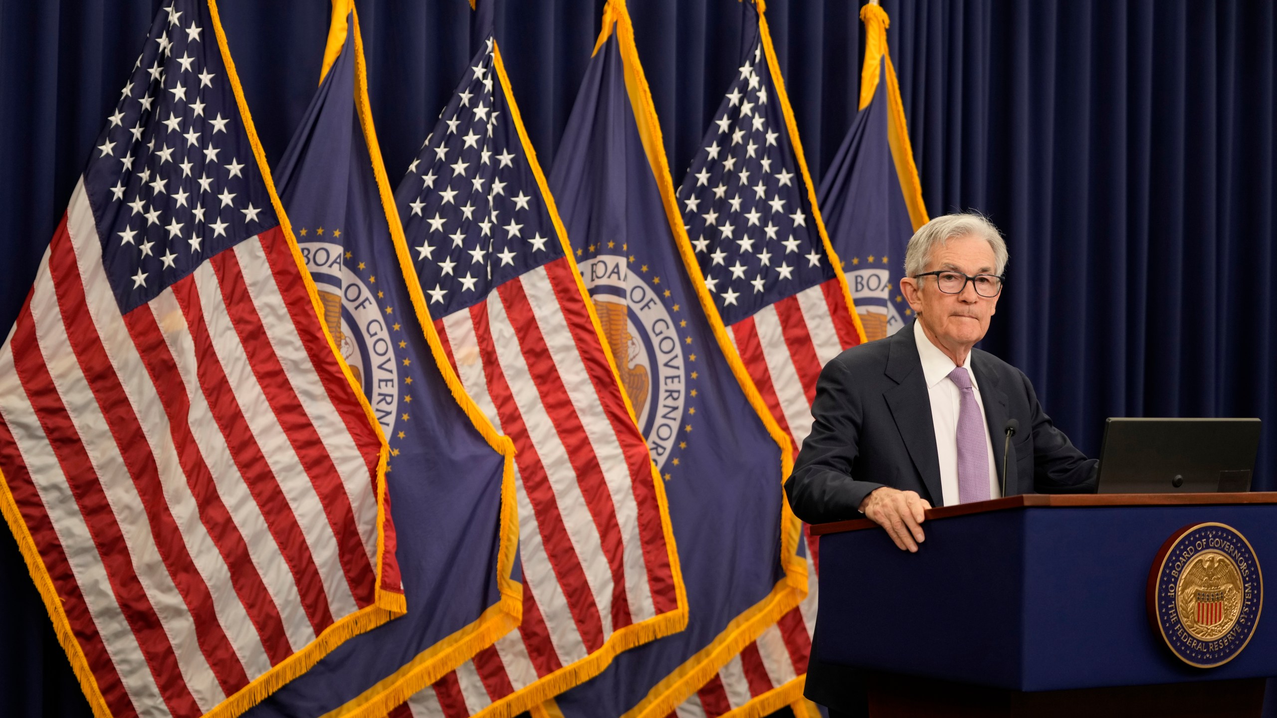 File - Federal Reserve Board Chairman Jerome Powell speaks during a news conference at the Federal Reserve in Washington, Nov. 7, 2024. (AP Photo/Mark Schiefelbein, File)